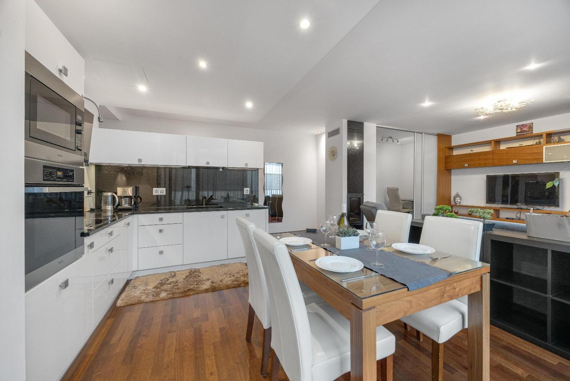 Revon Business Apartment 48 Dunajska 브라티슬라바 외부 사진